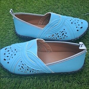 NEW J'Adior Baby Blue Slip On Flats  Size 7.5
